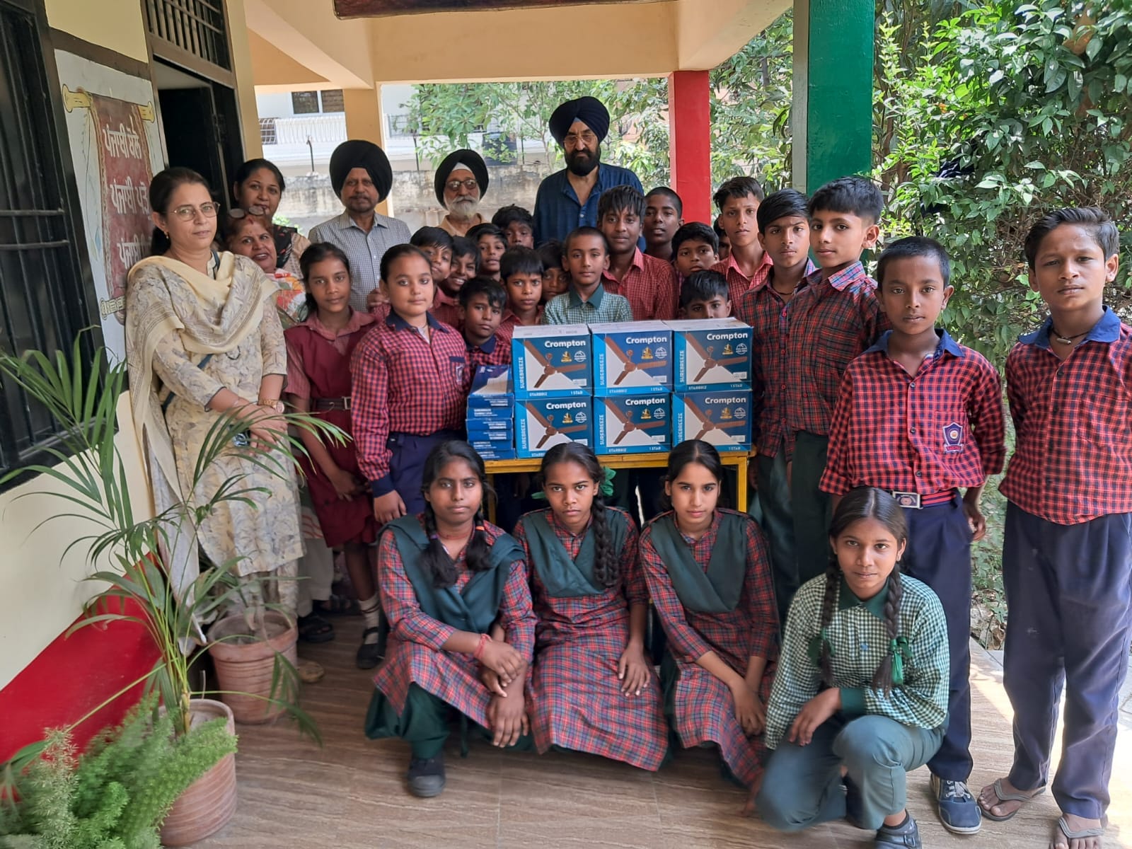 Railway Senior Citizens Welfare Society Chairman C.T. S. Kalra donates 6 ceiling fans to Government Middle School, Sector 64, Phase-10 Mohali